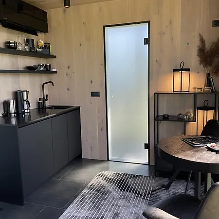 Oeoed Hoetels Metsajaerve Apartman Otepaa