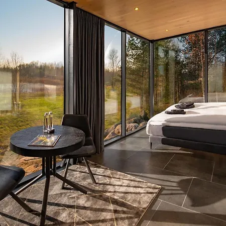 Oeoed Hoetels Metsajaerve *