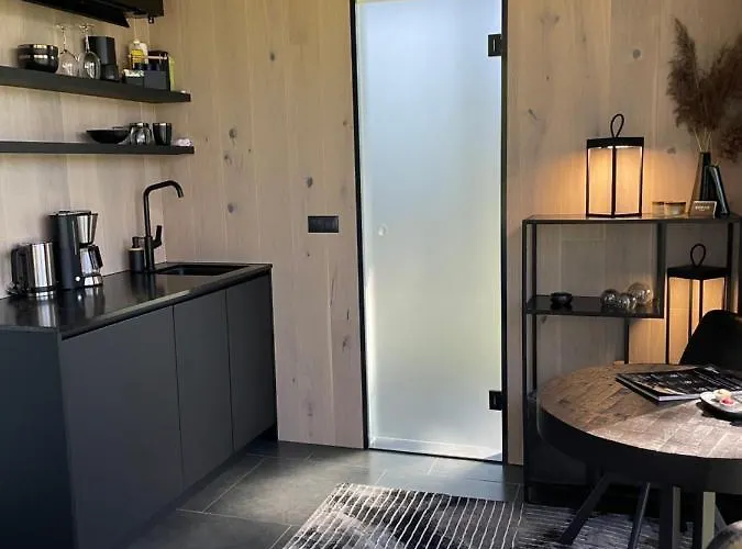 Oeoed Hoetels Metsajaerve Apartment Otepaa