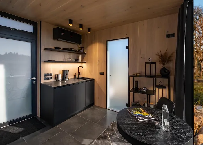 Oeoed Hoetels Metsajaerve *